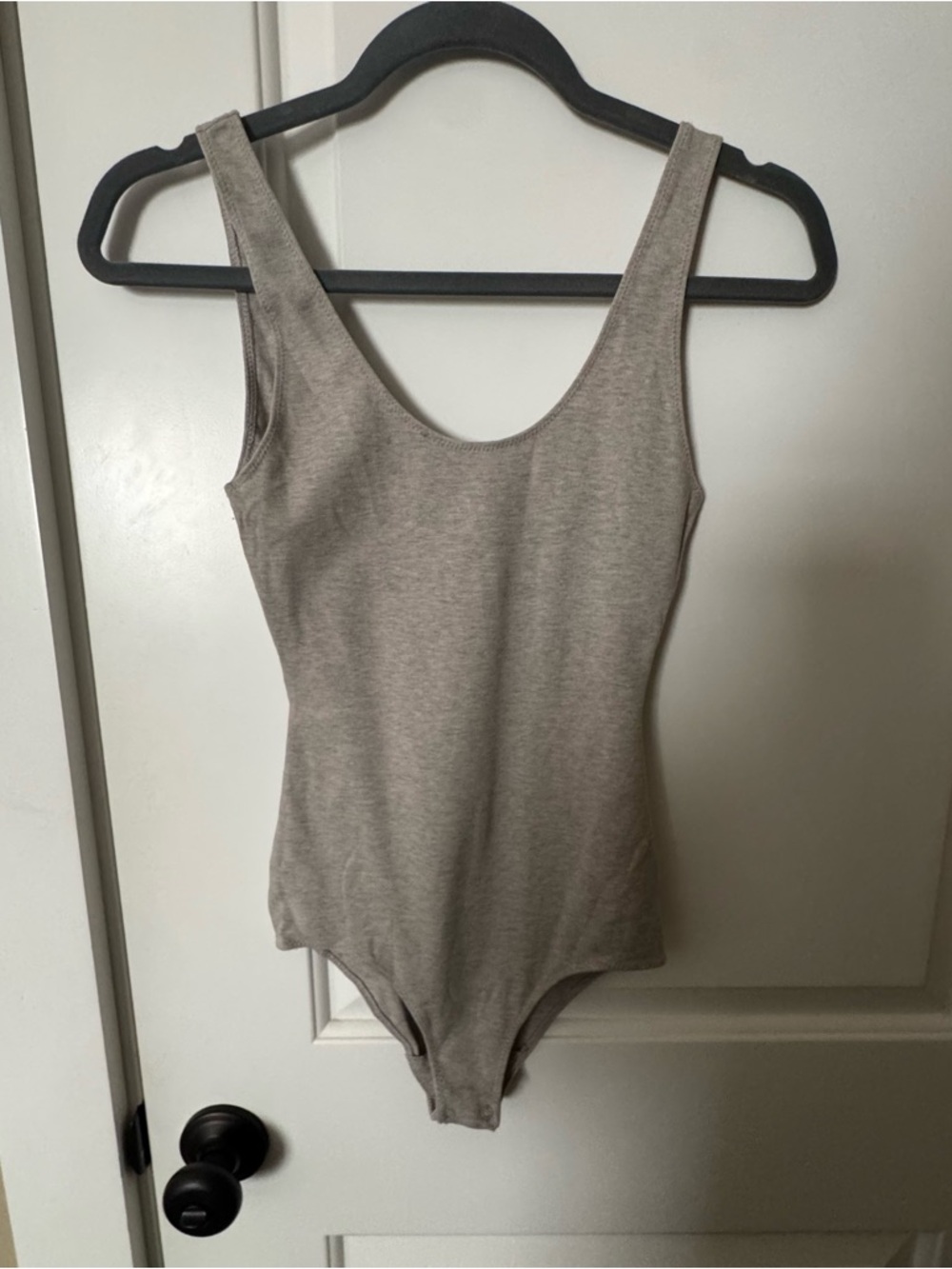 Wilfred Free Neutral Scoop Neck Bodysuit - Taupe